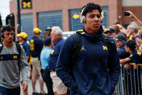 Zach Charbonnet (24)