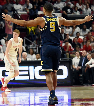 Jaaron Simmons (5)