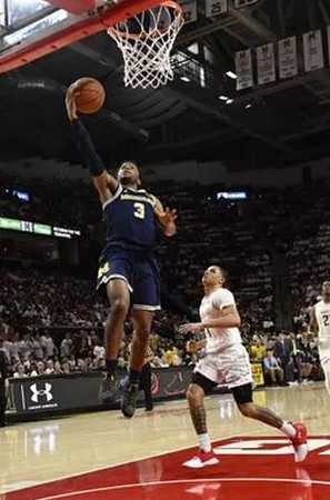 Zavier Simpson (3)