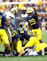 Leon Hall, Chris Graham, Jamar Adams, and David Harris