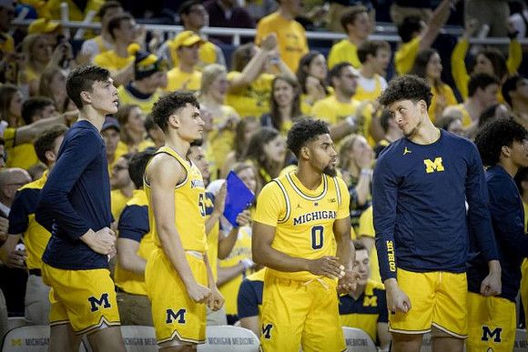 Colin Castleton (11), Adrien Nunez (5), David DeJulius (0), Brandon Johns Jr. (23), and Eli Brooks (55)