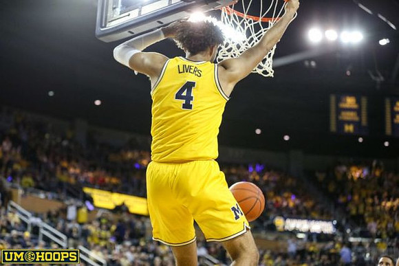 Isaiah Livers (4)