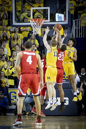 Ignas Brazdeikis (13) and Jordan Poole (2)