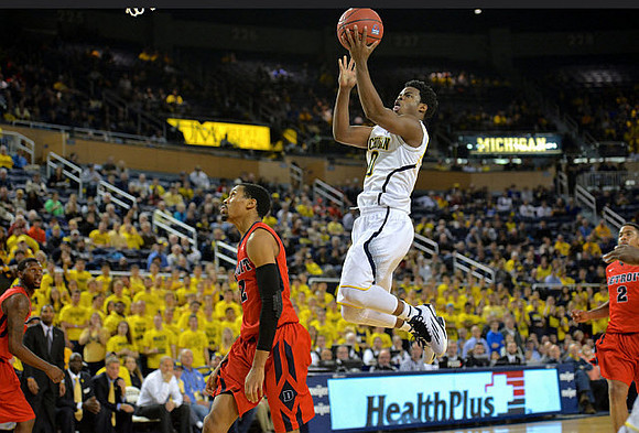 Derrick Walton Jr. (10)