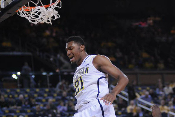 Zak Irvin (21)