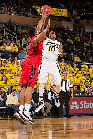 Derrick Walton Jr. (10)