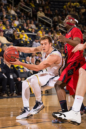 Spike Albrecht (2)