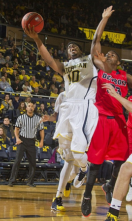 Derrick Walton Jr. (10)