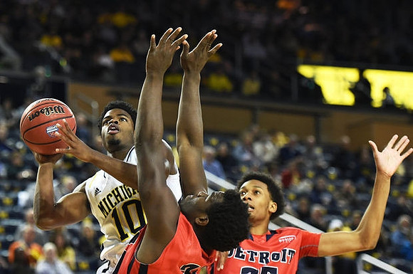 Derrick Walton Jr. (10)