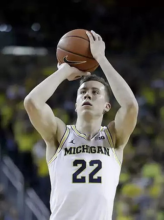 Duncan Robinson (22)