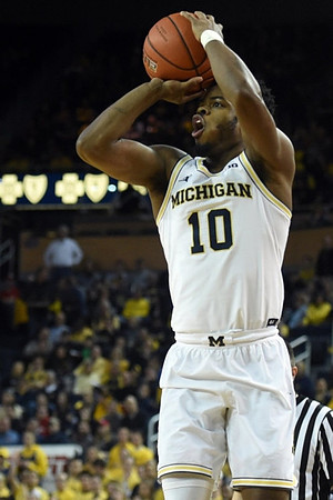 Derrick Walton Jr. (10)