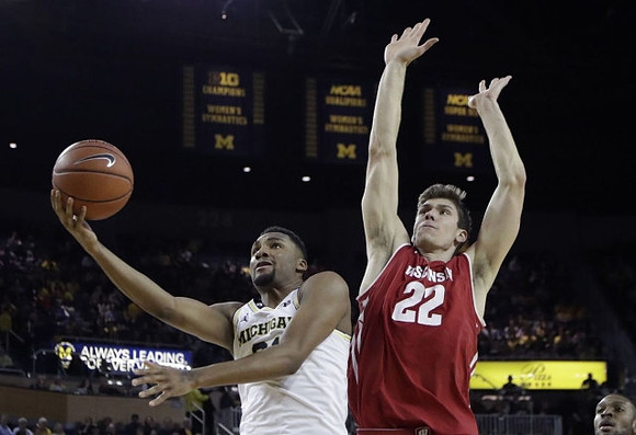 Zak Irvin (21)