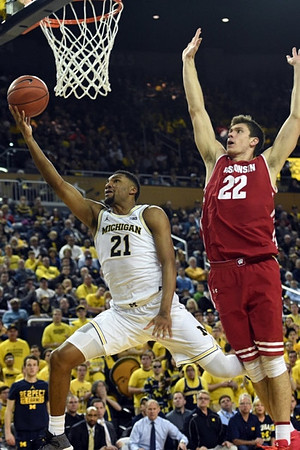 Zak Irvin (21)