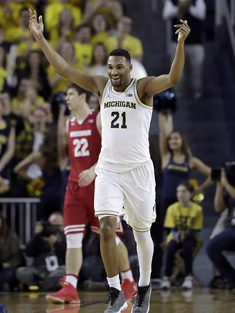 Zak Irvin (21)