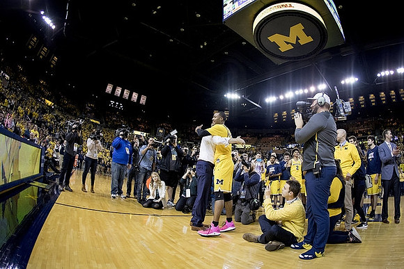 John Beilein and Muhammad-Ali Abdur-Rahkman (12)