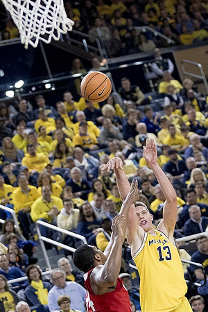 Moritz Wagner (13)