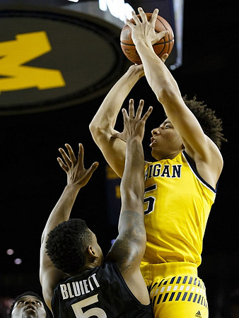D.J. Wilson (5)