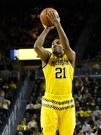 Zak Irvin (21)