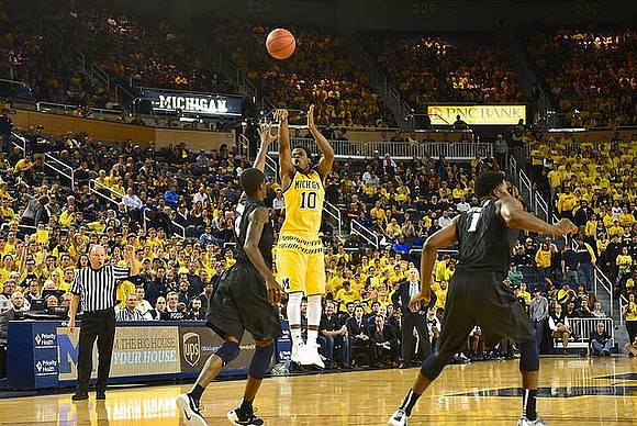 Derrick Walton Jr. (10)
