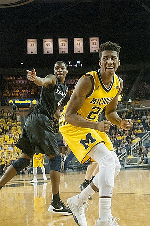 Aubrey Dawkins (24)
