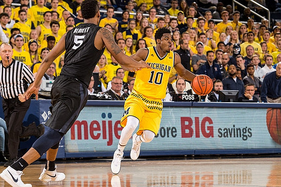 Derrick Walton Jr. (10)