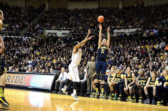 Nik Stauskas (11)