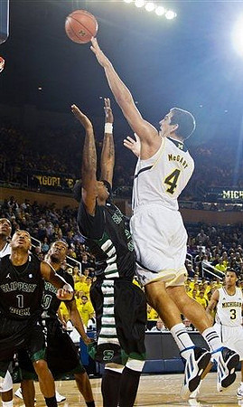 Mitch McGary (4)