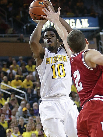 Derrick Walton Jr. (10)