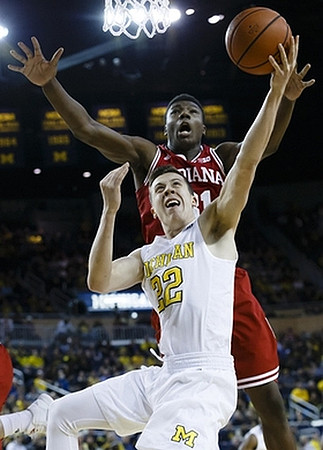 Aubrey Dawkins (24) and Muhammad-Ali Abdur-Rahkman (12)