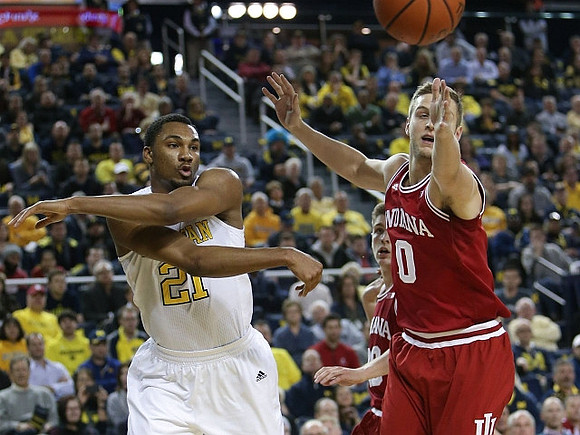 Zak Irvin (21)