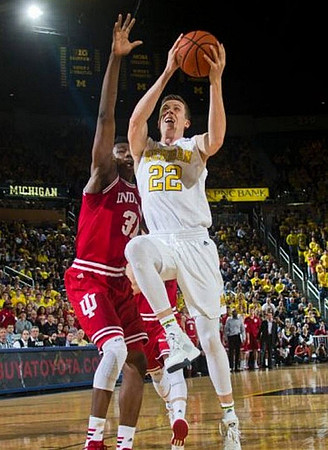 Duncan Robinson (22)