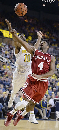 Derrick Walton Jr. (10)