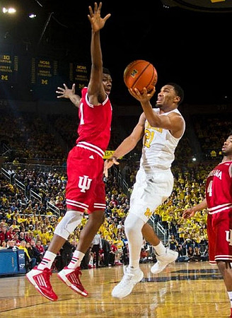 Zak Irvin (21)