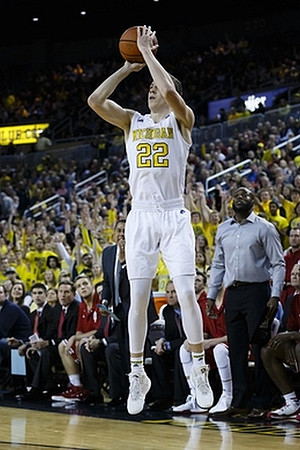 Mark Donnal (34) and Zak Irvin (21)