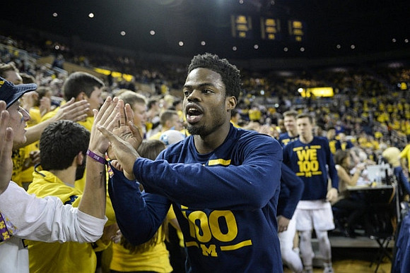Derrick Walton Jr. (10)