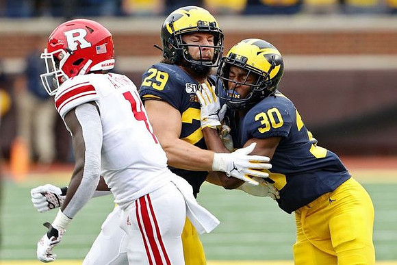 Jordan Glasgow (29) and Daxton Hill (30)