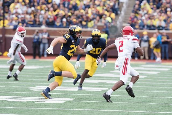Jordan Glasgow (29) and Brad Hawkins (20)