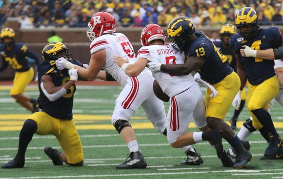 Vincent Gray (31), Josh Uche (6), Kwity Paye (19), and Michael Danna (4)