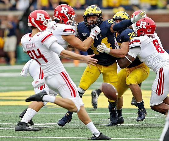 Cameron McGrone (44) and Jordan Glasgow (29)