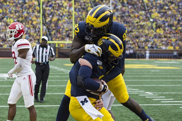 Nick Eubanks (82) and Shea Patterson (2)