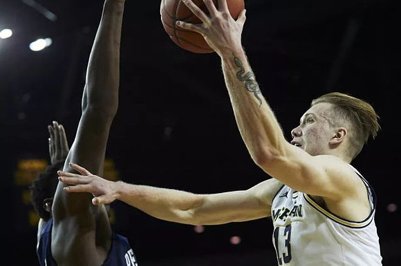 Ignas Brazdeikis (13)