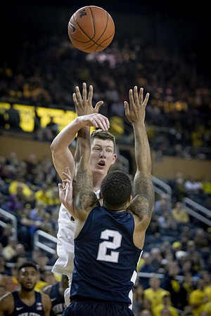 Jon Teske (15)