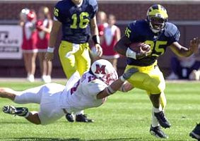 B.J. Askew (35) and John Navarre (16)