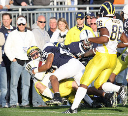 Steven Threet (10) and Kevin Koger (86)
