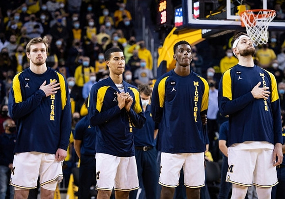 Jaron Faulds (44), Caleb Houstan (22), Moussa Diabate (14), and Hunter Dickinson (1)