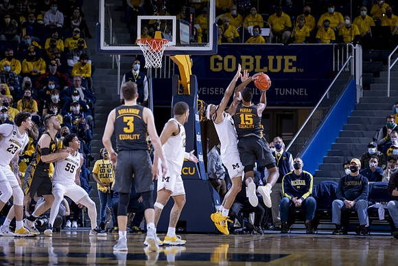 Terrance Williams II (5), Brandon Johns Jr. (23), Eli Brooks (55), and DeVante' Jones (12)
