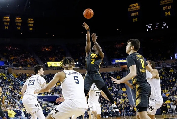 Brandon Johns Jr. (23), Terrance Williams II (5), Caleb Houstan (22), and DeVante' Jones (12)