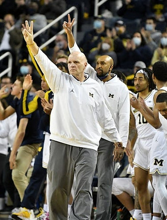 Phil Martelli, Saddi Washington, and Frankie Collins (10)