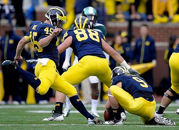 Matt Wile (45), Craig Roh (88), and Drew Dileo (9)