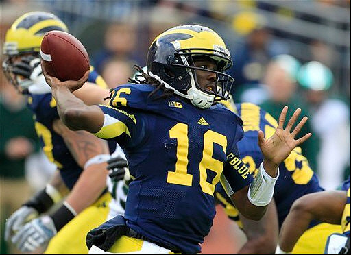 Denard Robinson (16)
